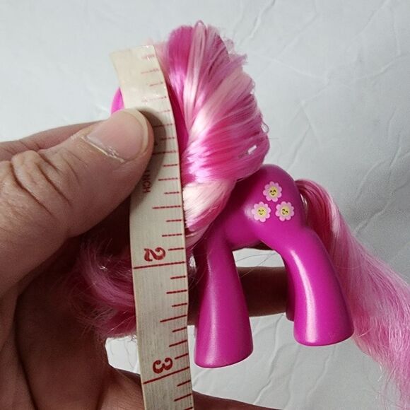 My Little Pony G4 Cheerilee 3” Brushable Figure - Picture 6 of 6